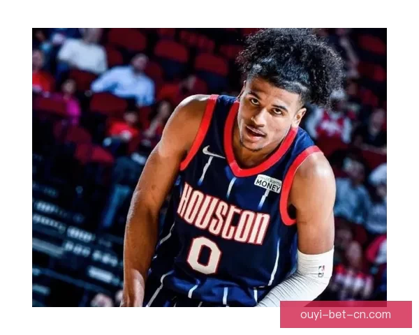 杰伦-格林：高强度持续输出助球队掌控比赛节奏